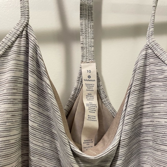 lululemon Power Y Tank - Picture 2 of 4